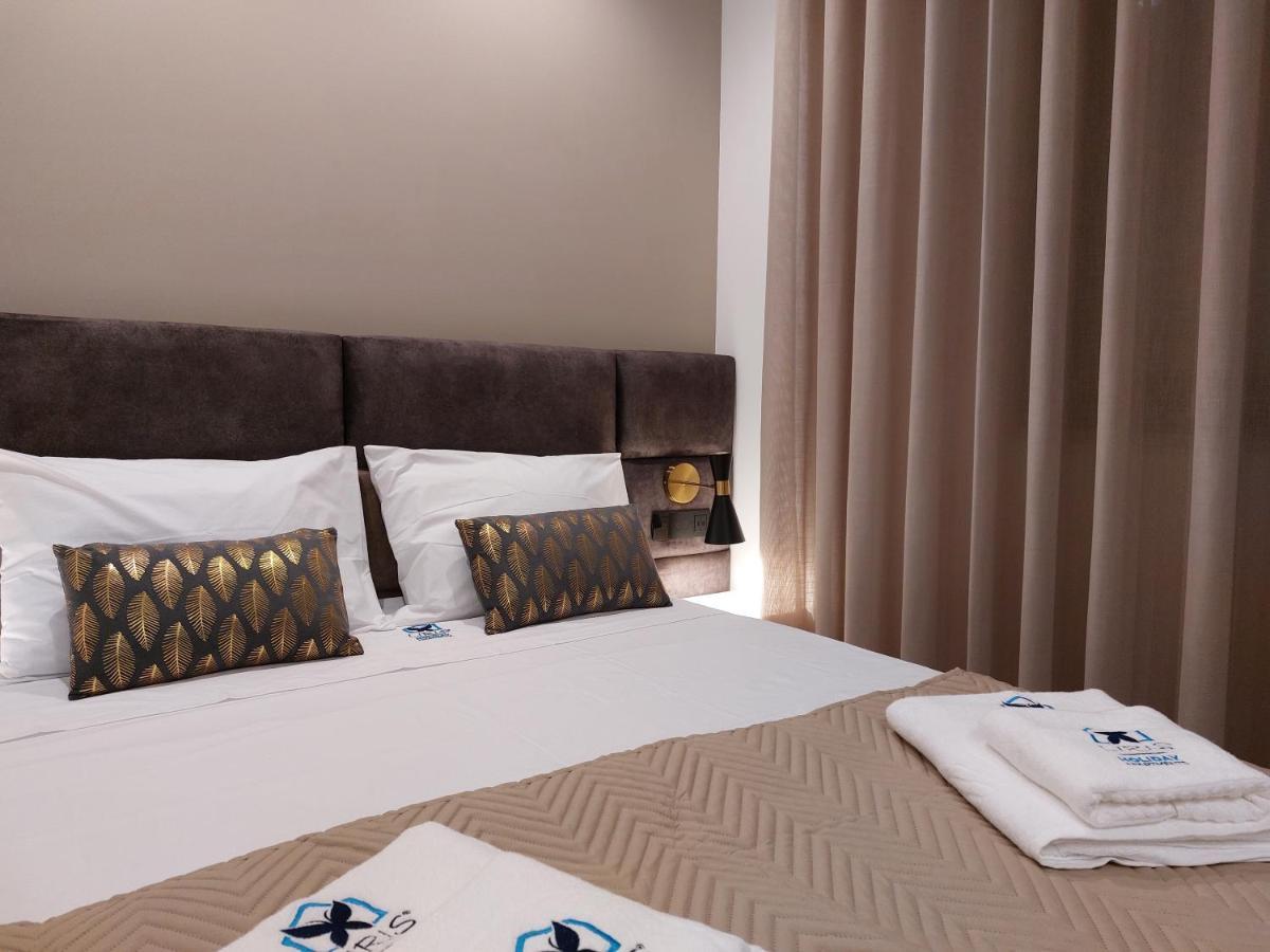 Liris Holiday Apartments Назаре Екстер'єр фото