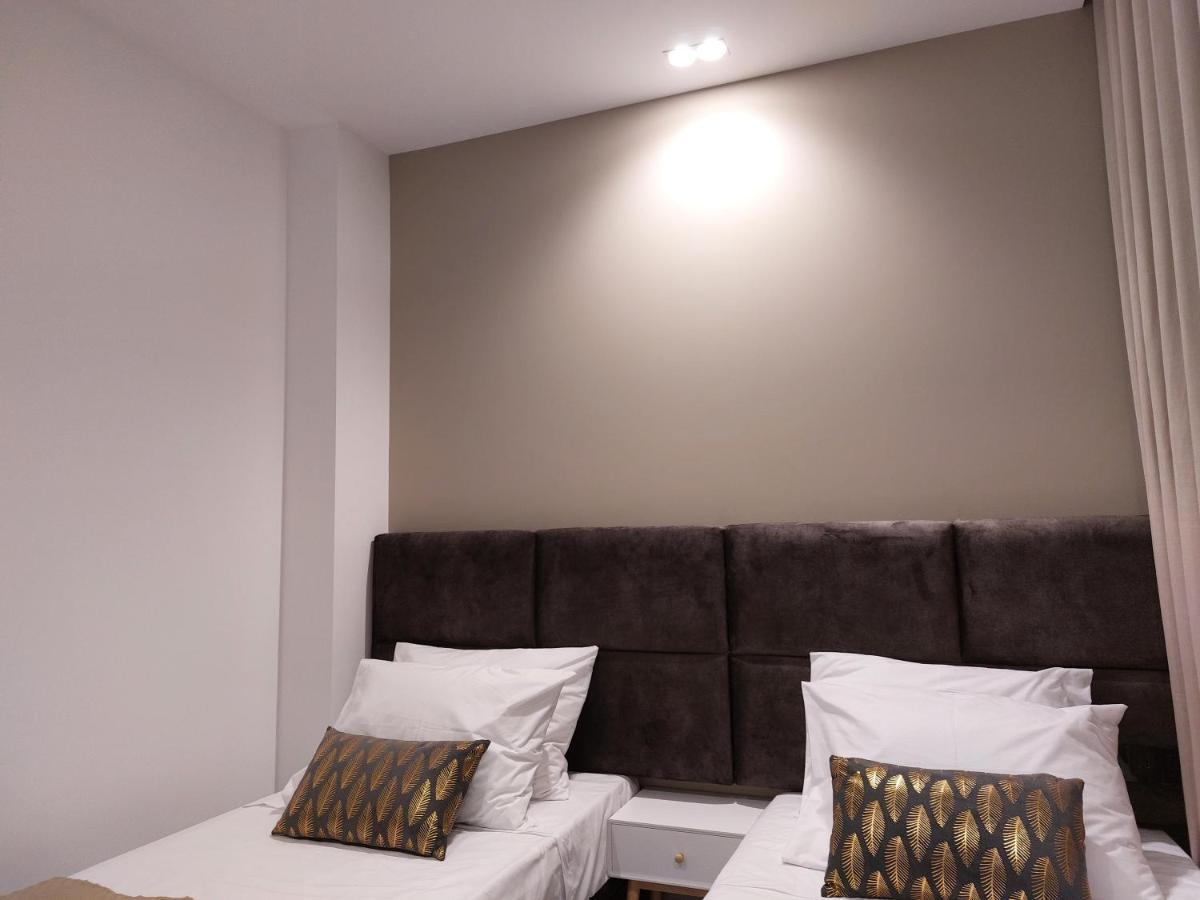 Liris Holiday Apartments Назаре Екстер'єр фото